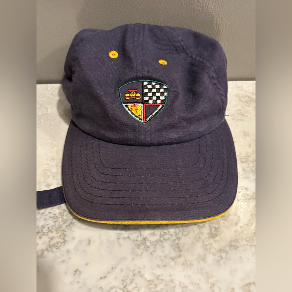 Cardinal Watch Porsche branded cap blue yellow